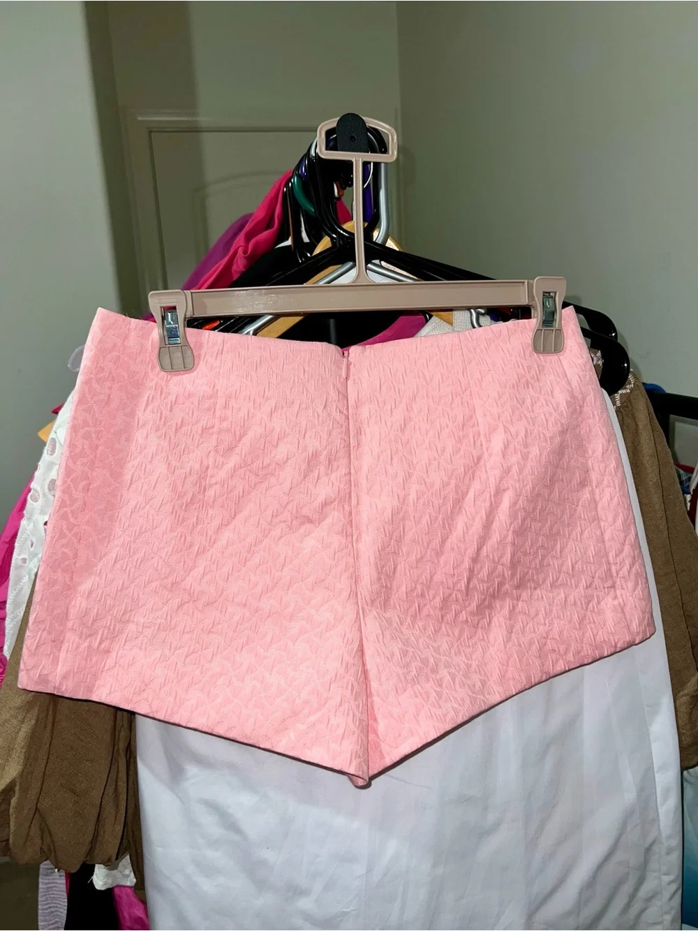 Forever 21 Pink Textured High-Waist Zip Pocket Shorts